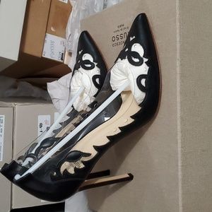 NIB $990 Francesco Russo heels